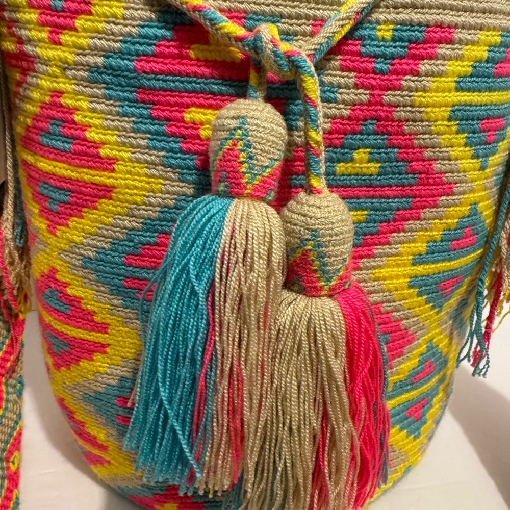 Wayuu Designer Collection Hobo Bag Wayuu Crochet, Large Drawstring Tassel Boho - Picture 4 of 11